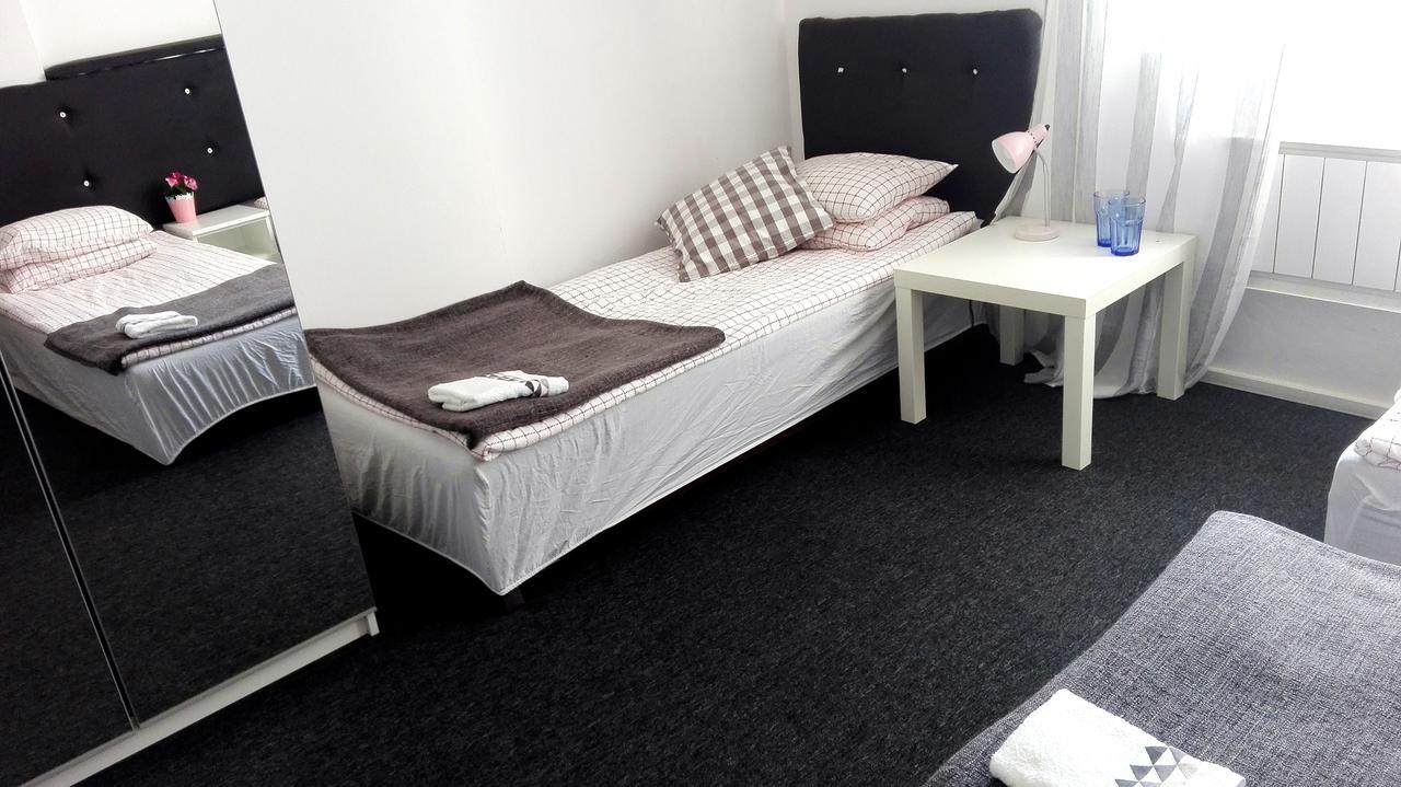 Sloneczny Warszawa Apartment Bagian luar foto